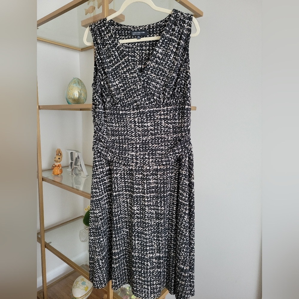 Jones New York v-neck Dress